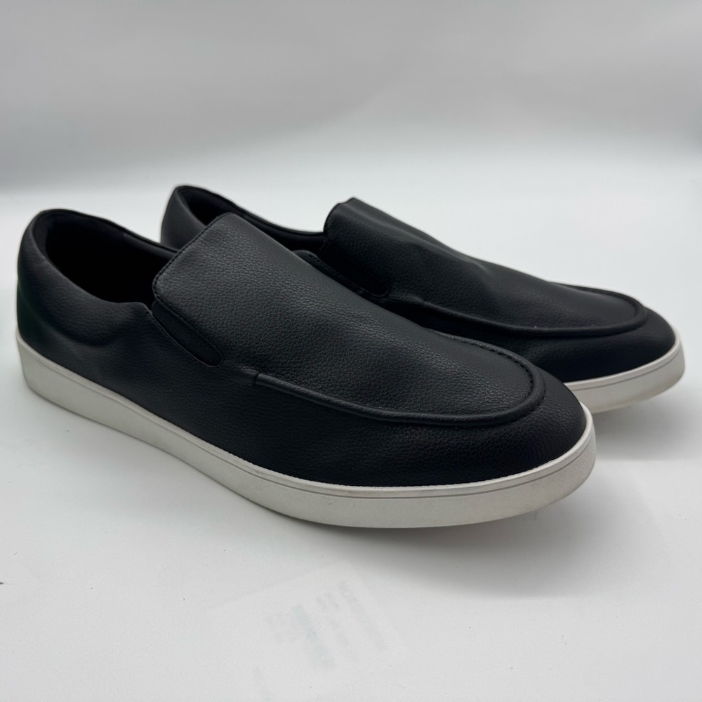Keaton Men’s Slip-On Sneakers Size 13M – Cushioned Comfort, Modern Design